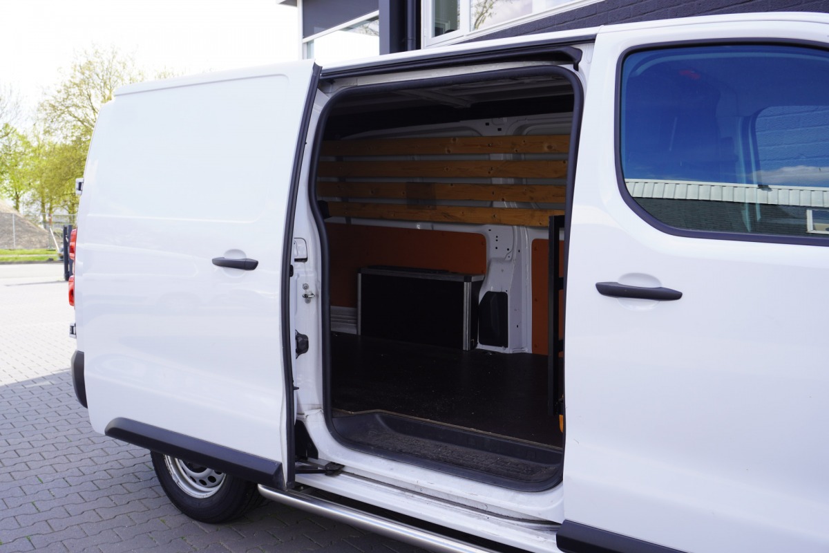 Opel Vivaro 1.5 CDTI L3 EURO 6 - Airco - Navi - Cruise - €13.900,- Excl.