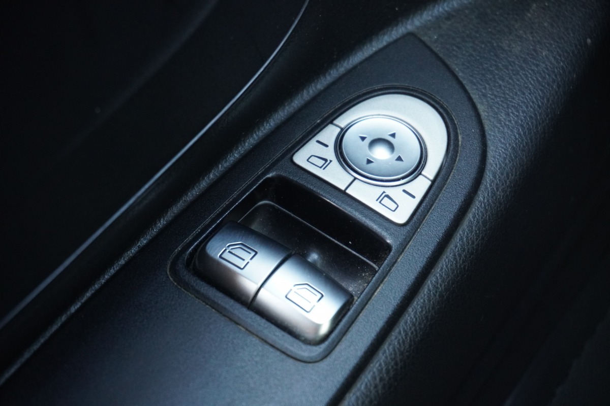 Mercedes-Benz Vito 114 CDI Automaat Lang EURO 6 - Airco - Cruise - € 13.900,- Excl.