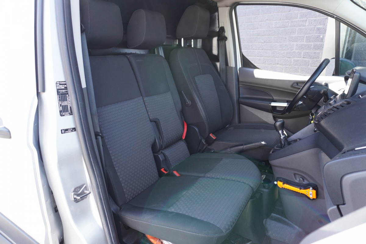 Ford Transit Connect 1.5 EcoBlue 100PK L2 EURO 6 - Airco - Cruise - Camera - €10.900,- Excl.
