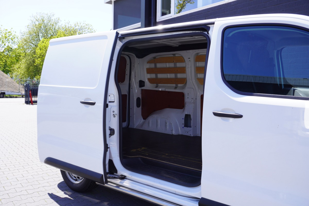 Citroën Jumpy 1.5 BlueHDI L2 EURO 6 - Airco - Cruise - PDC - € 14.900,- Excl.