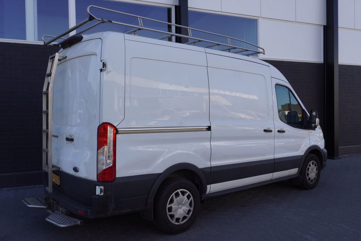 Ford Transit 2.0 TDCI 130PK Automaat 2x Schuifdeur L2H2 EURO 6 - Airco - Cruise - Camera - €16.950,- Excl.