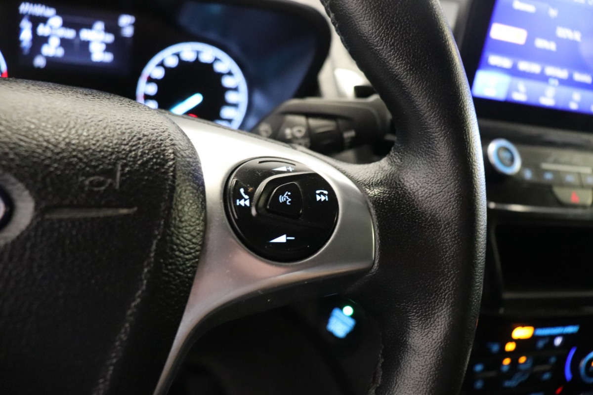 Ford Transit Connect 1.5 EcoBlue L2 120PK Automaat Limited EURO 6 - A/C Climate - Cruise - Camera - € 14.900,- Excl.