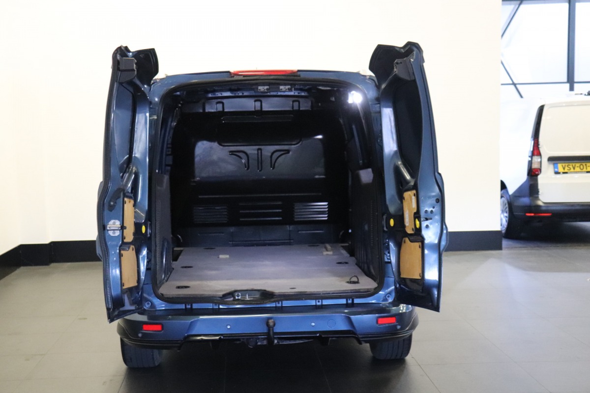 Ford Transit Connect 1.5 EcoBlue L2 120PK Automaat Limited EURO 6 - A/C Climate - Cruise - Camera - € 14.900,- Excl.