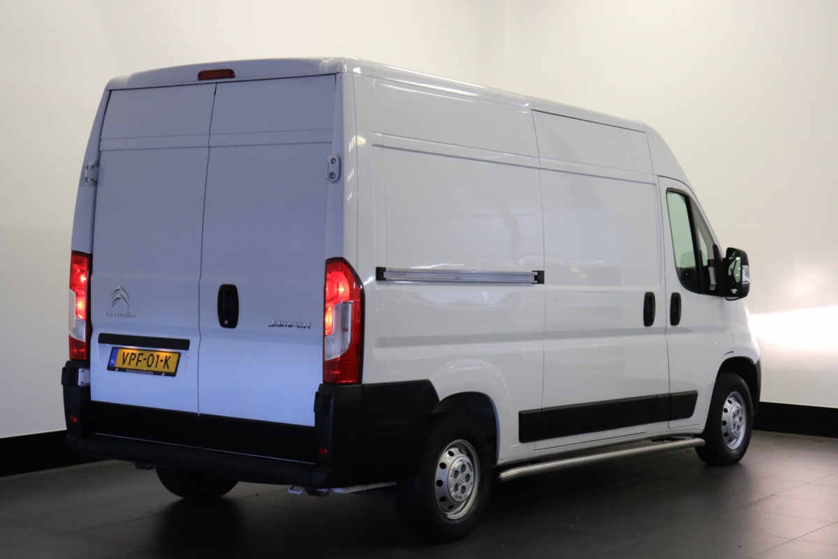 Citroën Jumper 2.2 BlueHDi L2H2 EURO 6 - Airco - Cruise - Sidebars - € 16.950,- Excl.