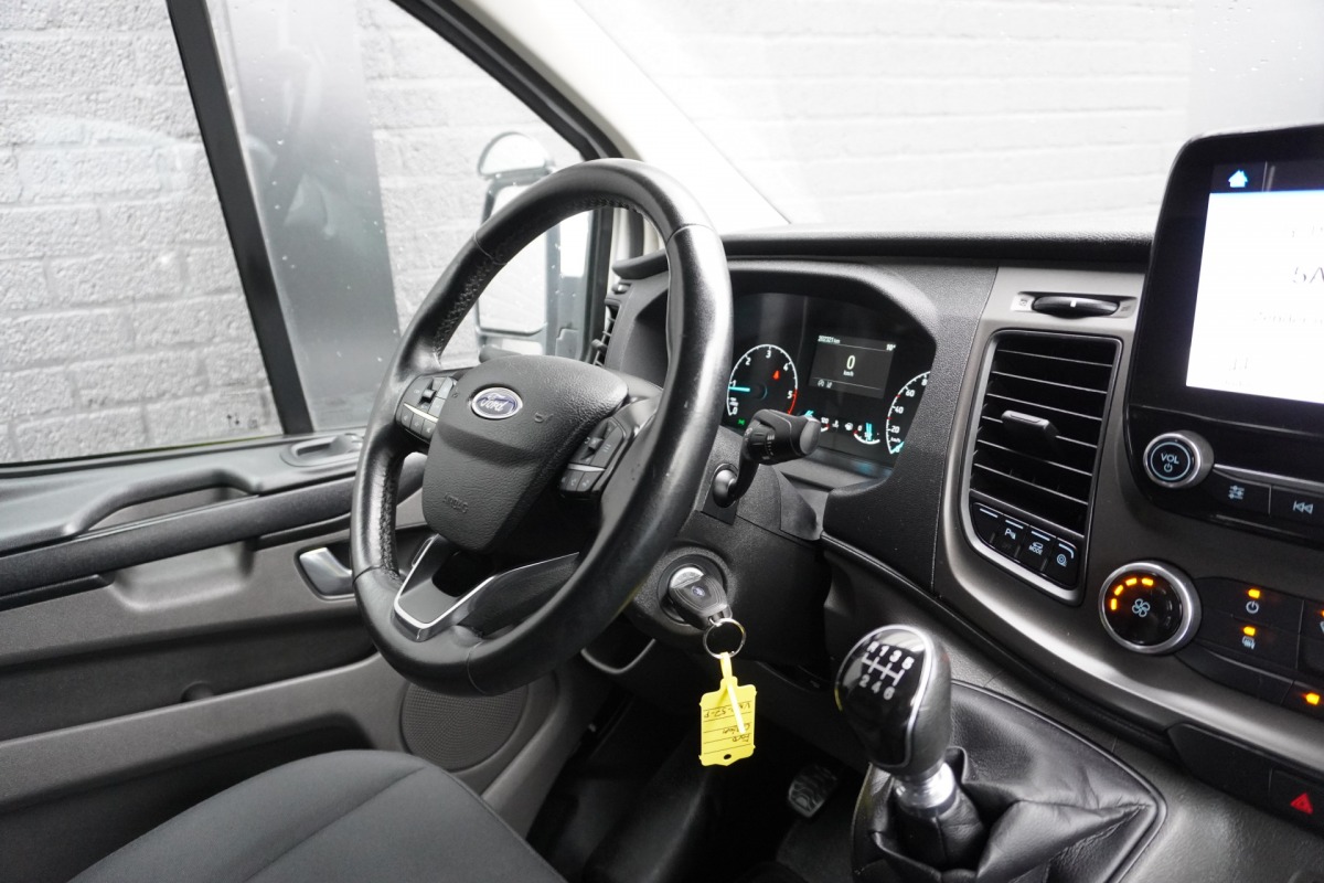 Ford Transit Custom 2.0 TDCI 130PK L2 - EURO 6 - Airco - Navi - Cruise - €13.900,- Excl.