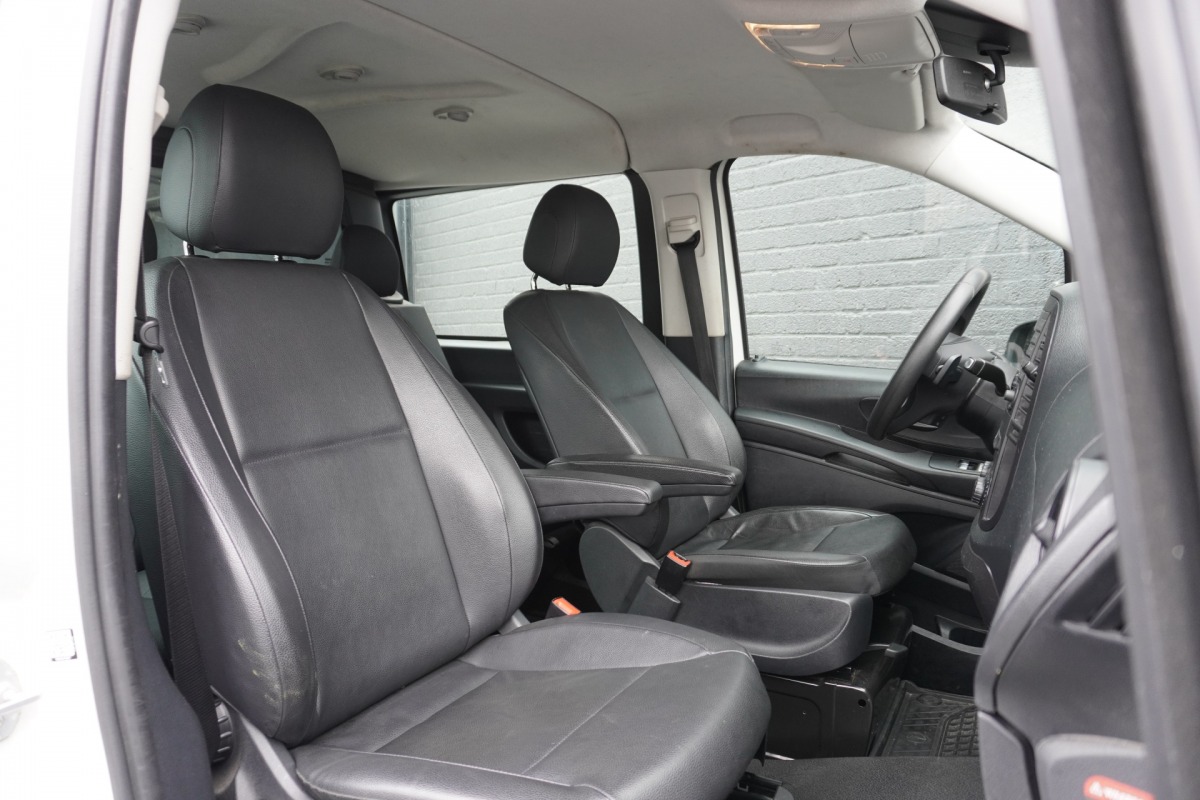 Mercedes-Benz Vito 114 CDI Lang Automaat Dubbele Cabine - EURO 6 - Airco - Navi - €19.900,- Excl. Mercedes-Benz Vito 114 CDI Lang Automaat Dubbele Cabine - EURO 6 - Airco - Navi - €19.900,- Excl.