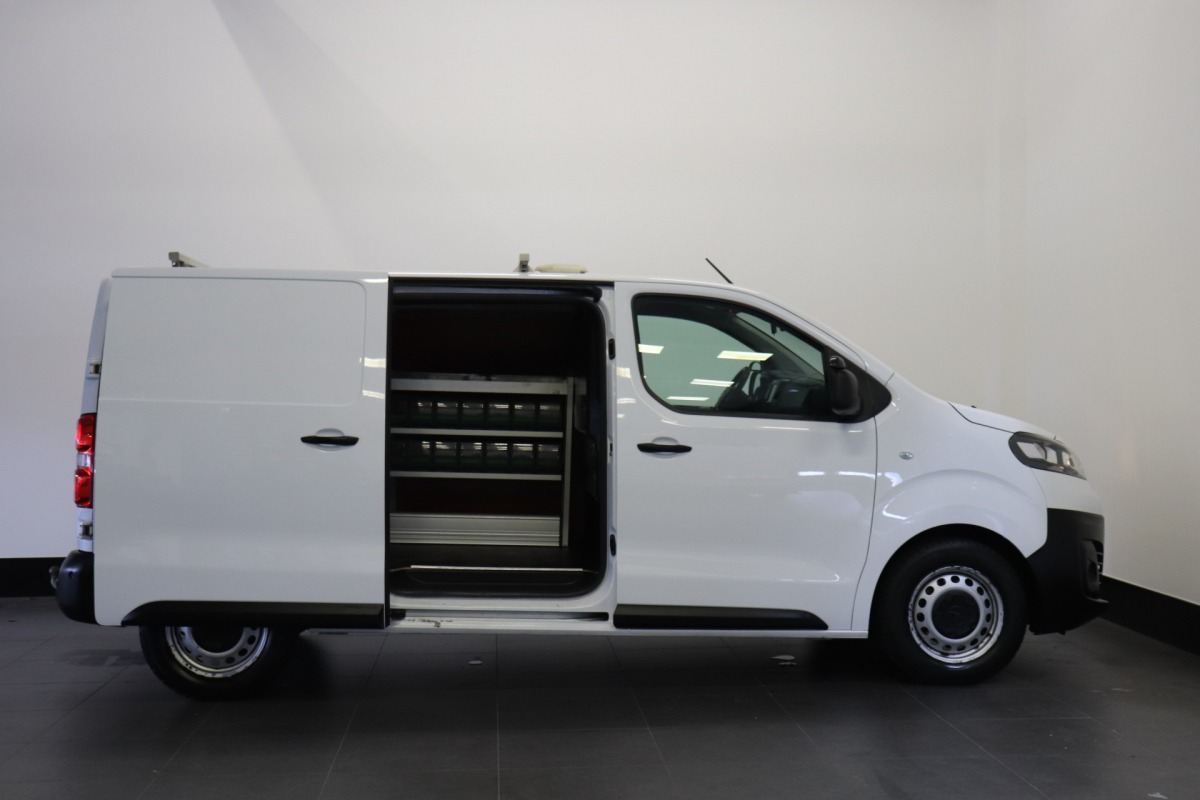 Opel Vivaro 2.0 CDTI L2 122PK EURO 6 - Airco - Cruise - Camera - € 13.499,- Excl.