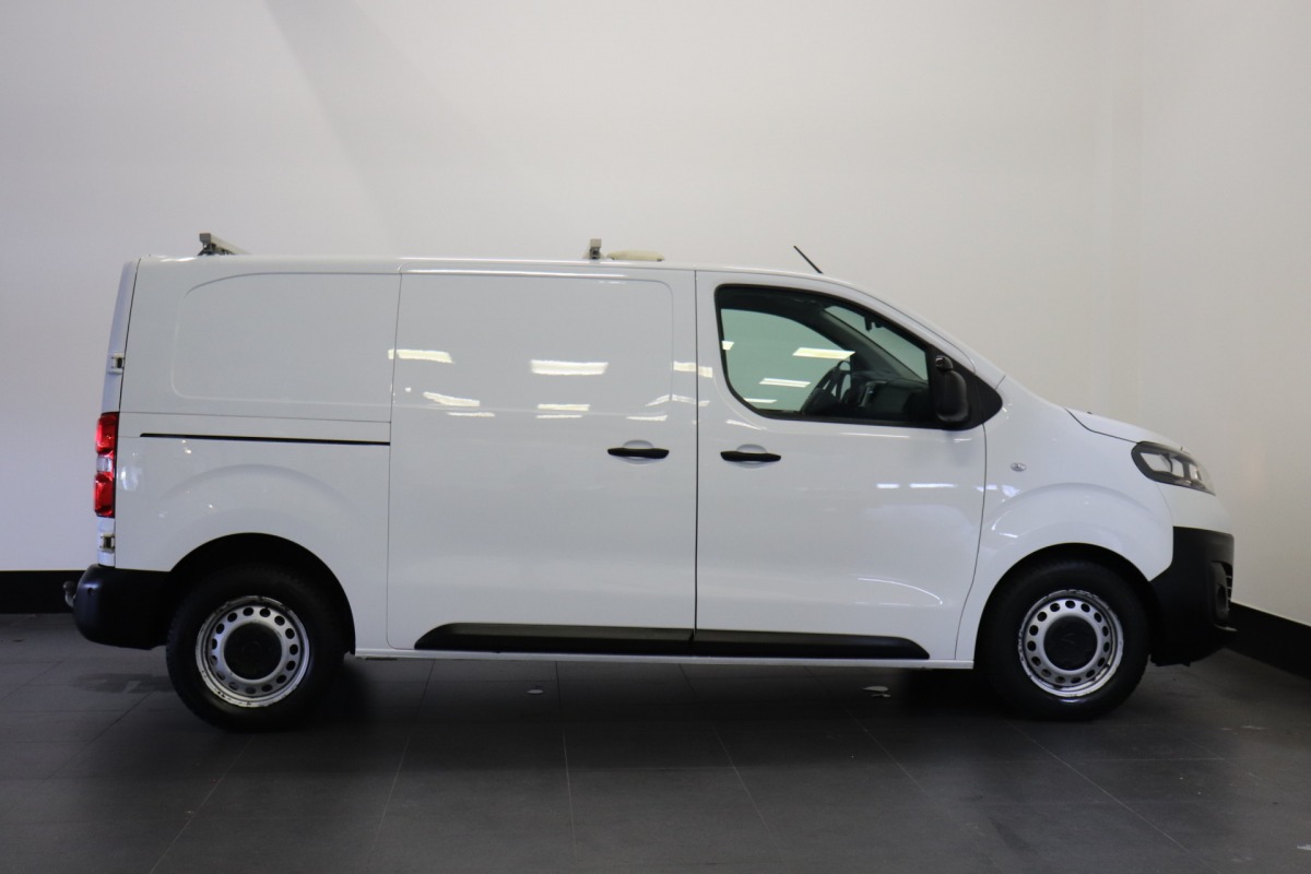 Opel Vivaro 2.0 CDTI L2 122PK EURO 6 - Airco - Cruise - Camera - € 13.499,- Excl.