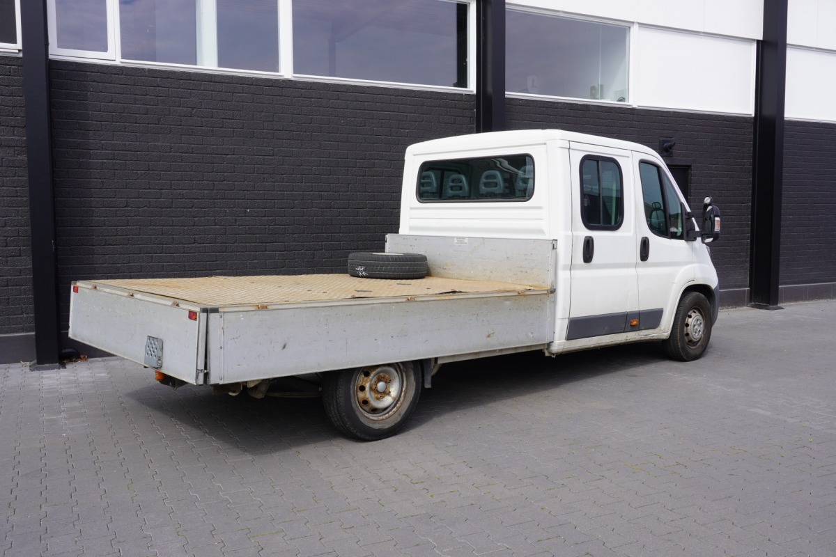 Peugeot Boxer 2.0 BlueHDI 163PK L3 DC Openlaadbak EURO 6 - Airco - Trekhaak - € 15.900,- Excl. Peugeot Boxer 2.0 BlueHDI 163PK L3 DC Openlaadbak EURO 6 - Airco - Trekhaak - € 15.900,- Excl.