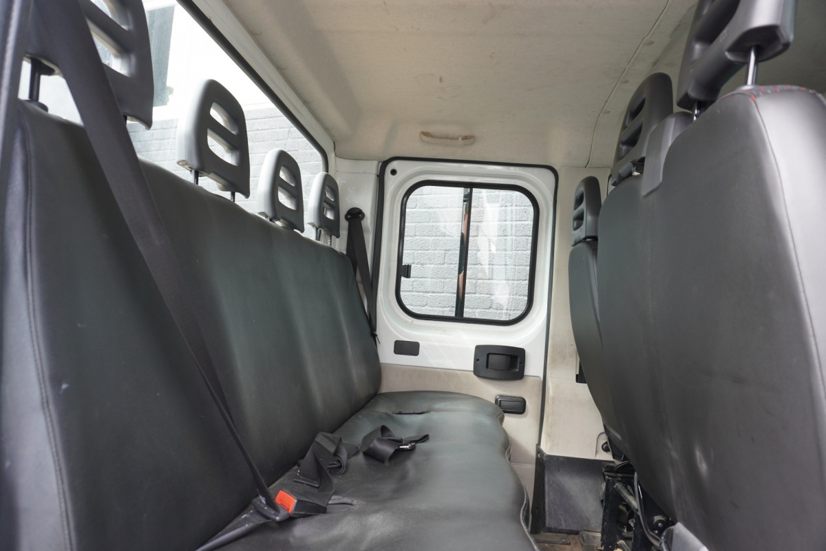 Peugeot Boxer 2.0 BlueHDI 163PK L3 DC Openlaadbak EURO 6 - Airco - Trekhaak - € 15.900,- Excl. Peugeot Boxer 2.0 BlueHDI 163PK L3 DC Openlaadbak EURO 6 - Airco - Trekhaak - € 15.900,- Excl.