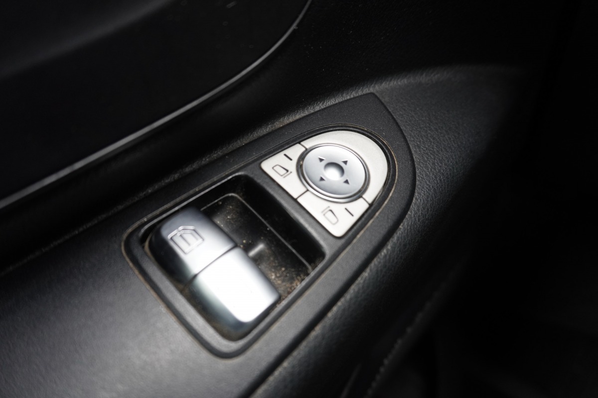 Mercedes-Benz Vito 110 CDI Lang EURO 6 - Airco - Navi - Cruise - € 13.900,- Excl. Mercedes-Benz Vito 110 CDI Lang EURO 6 - Airco - Navi - Cruise - € 13.900,- Excl.