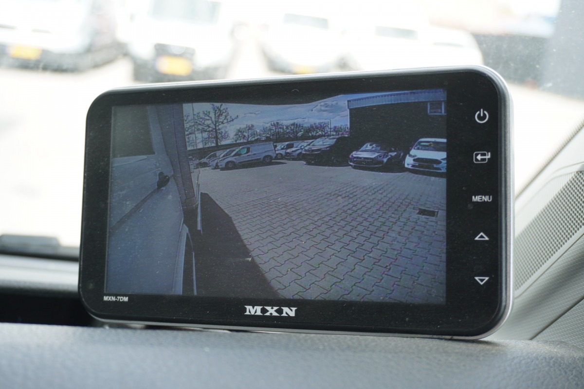 MAN TGE 2.0 L4 177PK Automaat Bakwagen EURO 6 - Airco - Cruise - Laadklep - € 23.900,- Excl. MAN TGE 2.0 L4 177PK Automaat Bakwagen EURO 6 - Airco - Cruise - Laadklep - € 23.900,- Excl.