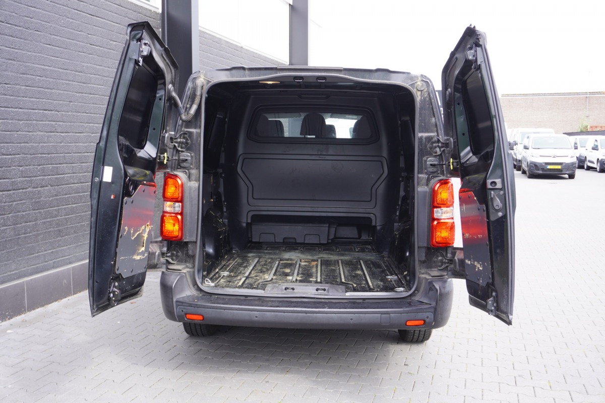 Opel Vivaro 2.0 CDTI 122PK L3 Dubbele Cabine EURO 6 - Airco - Navi - Cruise - € 15.900,- Excl