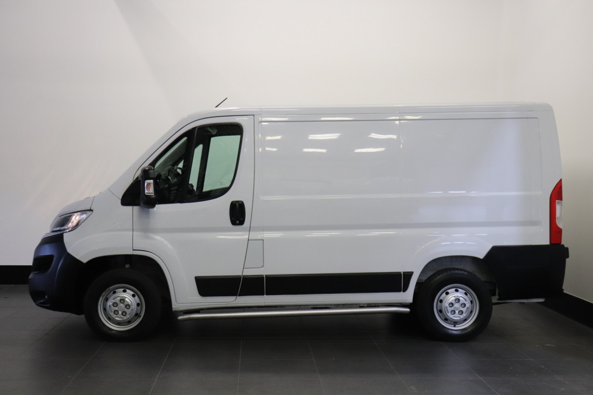 Citroën Jumper 2.2 BlueHDi 120PK EURO 6 - Airco - Cruise - € 14.900,- Excl. Citroën Jumper 2.2 BlueHDi 120PK EURO 6 - Airco - Cruise - € 14.900,- Excl.