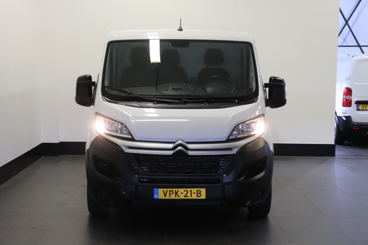 Citroën Jumper 2.2 BlueHDi 120PK EURO 6 - Airco - Cruise - € 14.900,- Excl. Citroën Jumper 2.2 BlueHDi 120PK EURO 6 - Airco - Cruise - € 14.900,- Excl.