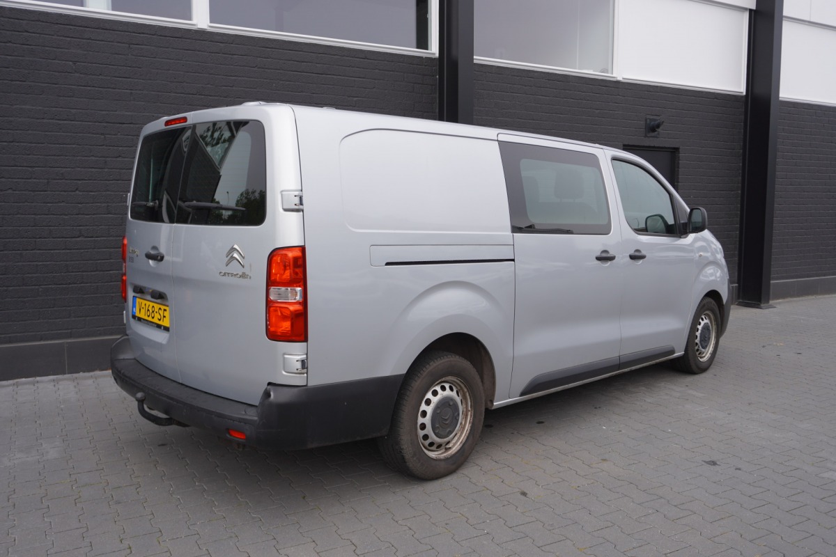 Citroën Jumpy 2.0 BlueHDI 120PK Dubbele Cabine EURO 6 - PDC - Cruise - Trekhaak - €14.900,- Excl. Citroën Jumpy 2.0 BlueHDI 120PK Dubbele Cabine EURO 6 - PDC - Cruise - Trekhaak - €14.900,- Excl.