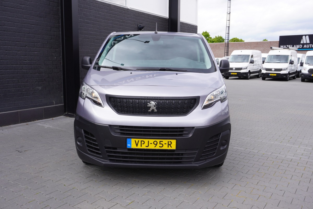 Peugeot Expert 2.0 BlueHDI 145PK L3 Dubbele Cabine Automaat EURO 6 - Airco - Cruise - PDC - € 18.950,- Excl. Peugeot Expert 2.0 BlueHDI 145PK L3 Dubbele Cabine Automaat EURO 6 - Airco - Cruise - PDC - € 18.950,- Excl.