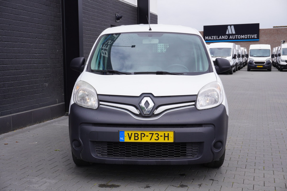Renault Kangoo 1.5 dCi EURO 6 - Airco - Cruise - PDC - € 6.900,- Excl. Renault Kangoo 1.5 dCi EURO 6 - Airco - Cruise - PDC - € 6.900,- Excl.