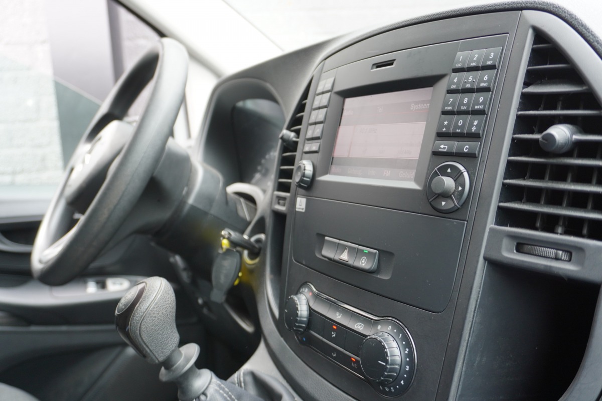 Mercedes-Benz Vito 110 CDI XL EURO 6 - Airco - Camera - €13.499,- Excl. Mercedes-Benz Vito 110 CDI XL EURO 6 - Airco - Camera - €13.499,- Excl.