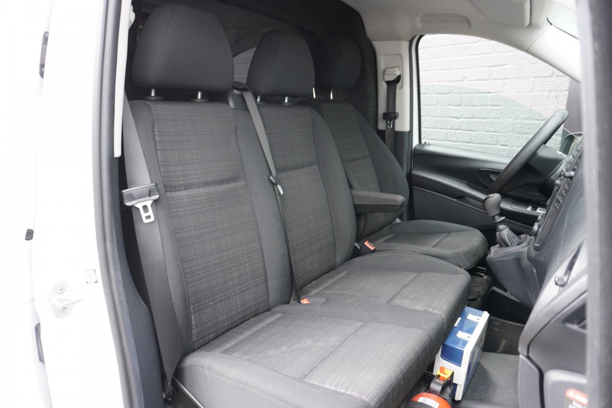 Mercedes-Benz Vito 110 CDI XL EURO 6 - Airco - Camera - €13.499,- Excl. Mercedes-Benz Vito 110 CDI XL EURO 6 - Airco - Camera - €13.499,- Excl.