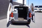 Opel Vivaro 2.0 CDTI 145PK L2 Automaat EURO 6 - Airco - Navi - Cruise - € 18.950,- Excl. Opel Vivaro 2.0 CDTI 145PK L2 Automaat EURO 6 - Airco - Navi - Cruise - € 18.950,- Excl.