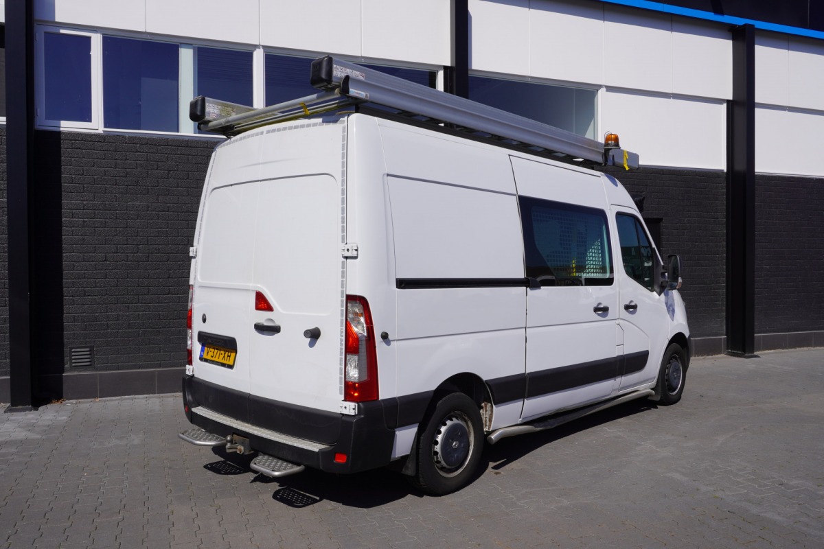 Renault Master 2.3 dCi 130PK L2H2 EURO 6 - Airco - Navi - Cruise - € 11.950,- Excl.