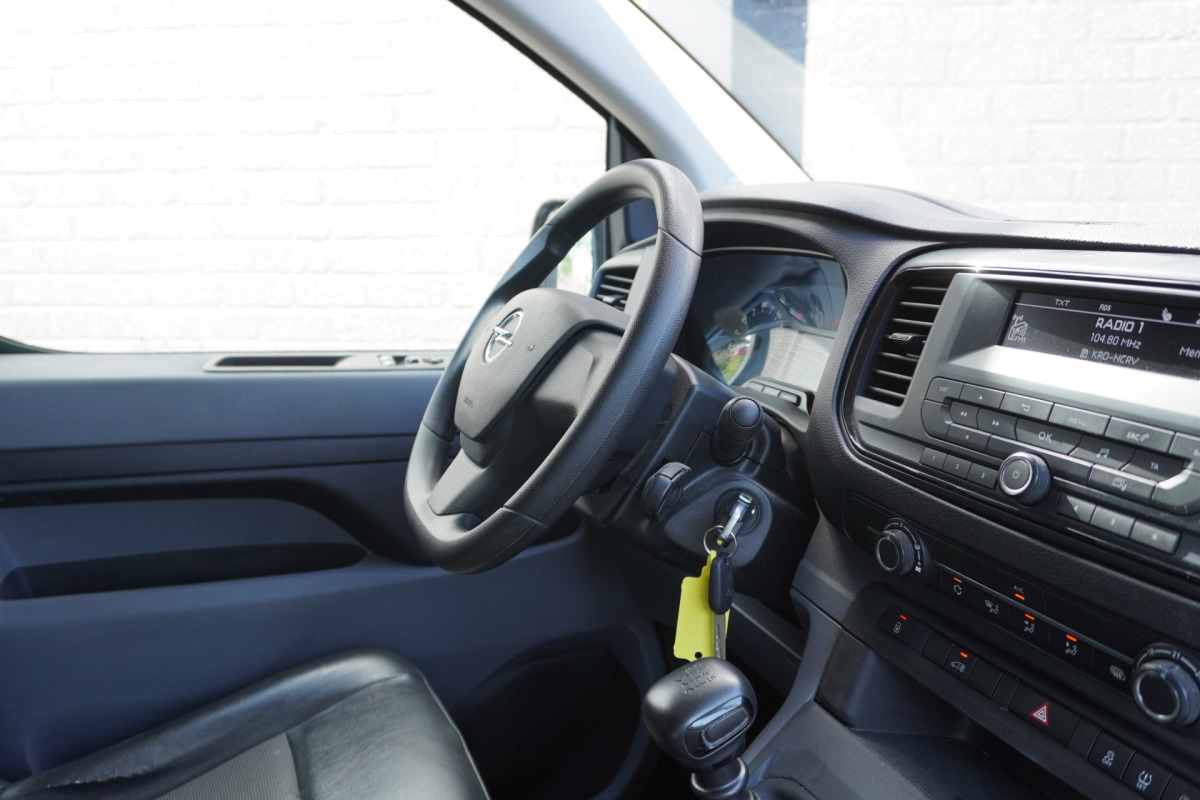 Opel Vivaro 1.5 CDTI L2 - EURO 6 - Airco - Cruise - PDC - €12.900,- Excl.