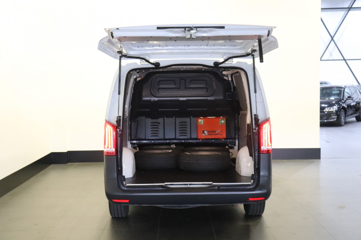 Mercedes-Benz Vito 116 CDI Lang Automaat EURO 6 - Airco - Cruise -  Camera - € 20.900,- Excl.