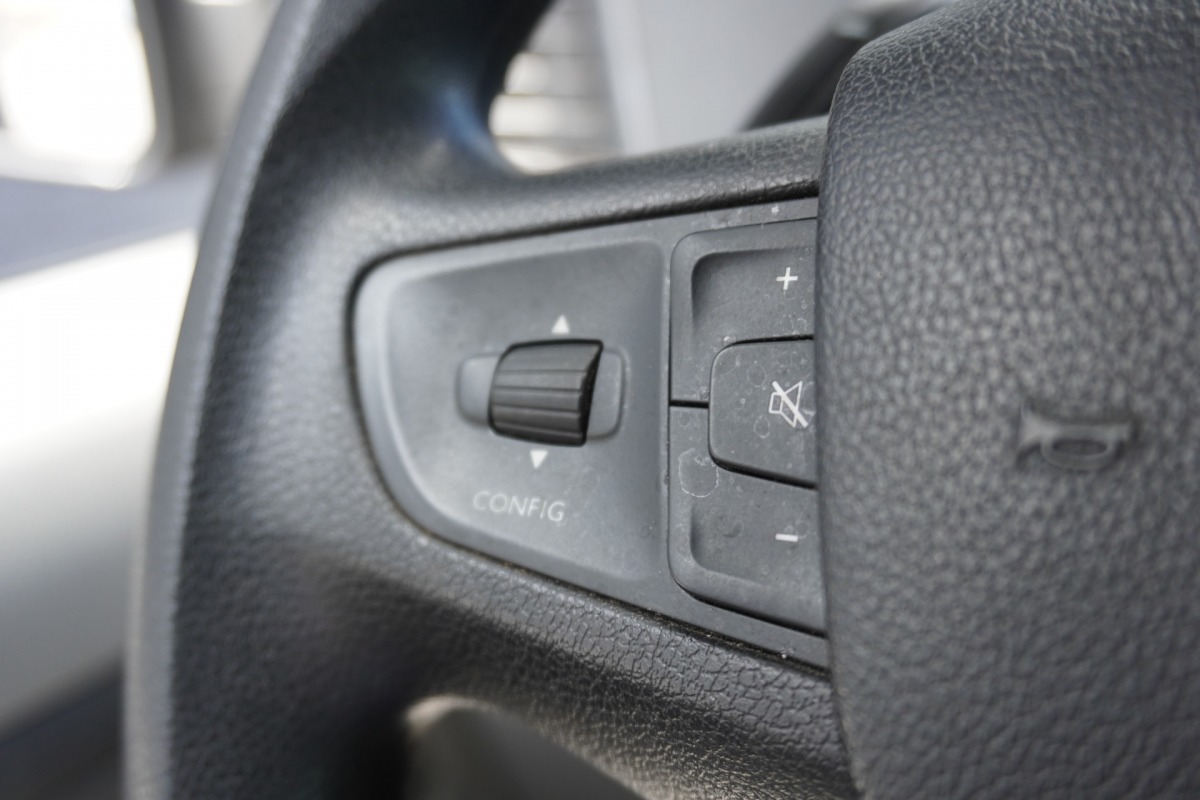 Peugeot Expert 2.0 BlueHDI 122PK Automaat EURO 6 - A/C Climate - Cruise - Camera - € 13.900,- Excl.