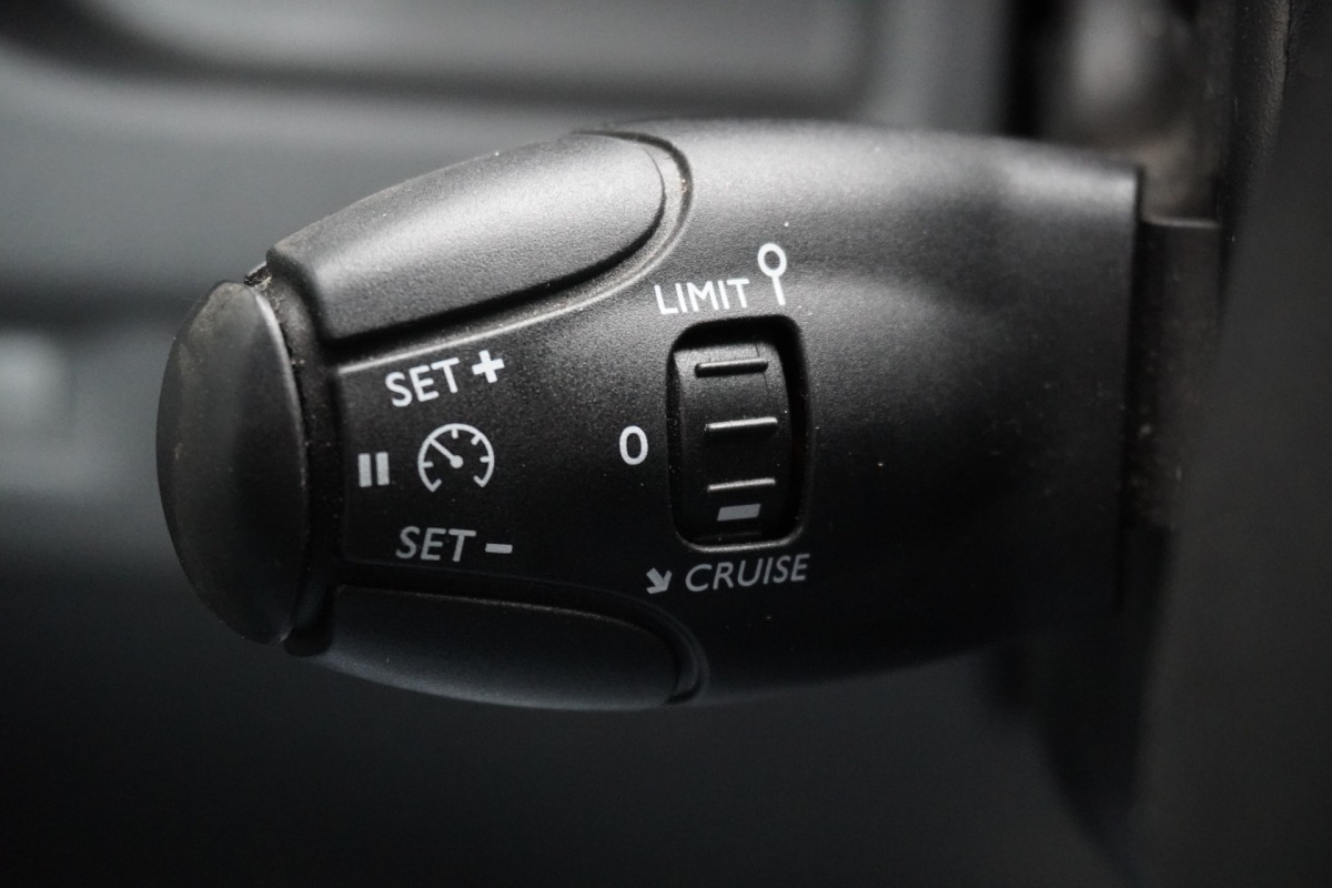 Peugeot Expert 2.0 BlueHDI 122 PK L3 EURO 6 - Airco - Navi - Cruise - €12.499,- Excl.