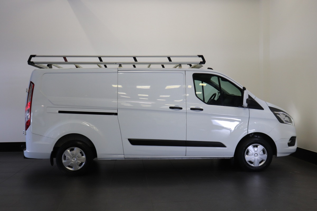 Ford Transit Custom 2.0 TDCI 130PK L2 EURO 6 - Airco - Cruise - PDC - € 17.499,- Excl.