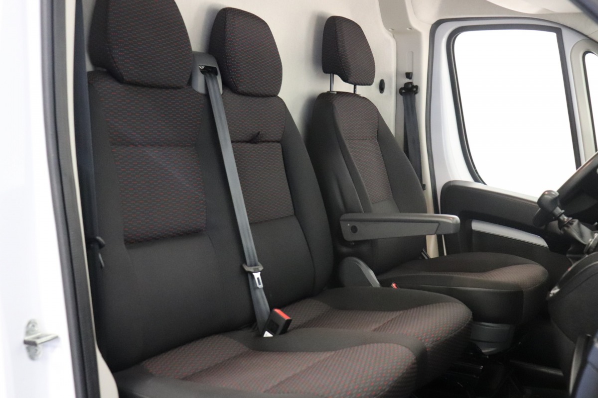 Citroën Jumper 2.2 BlueHDi 120PK L2H2 EURO 6 - Airco - Cruise - PDC - € 16.499,- Excl.