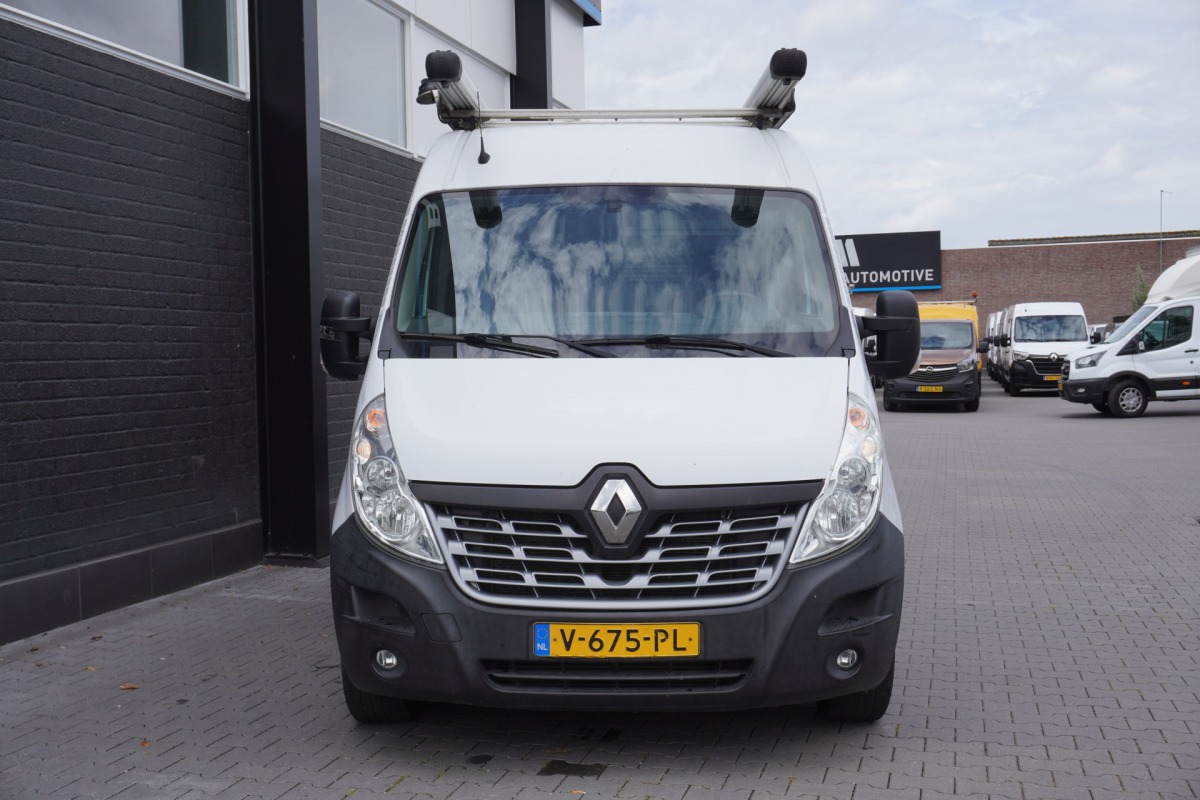Renault Master 2.3 dCi 130PK L2H2 EURO 6 - Airco - Cruise - Camera - € 9.900,- Excl.