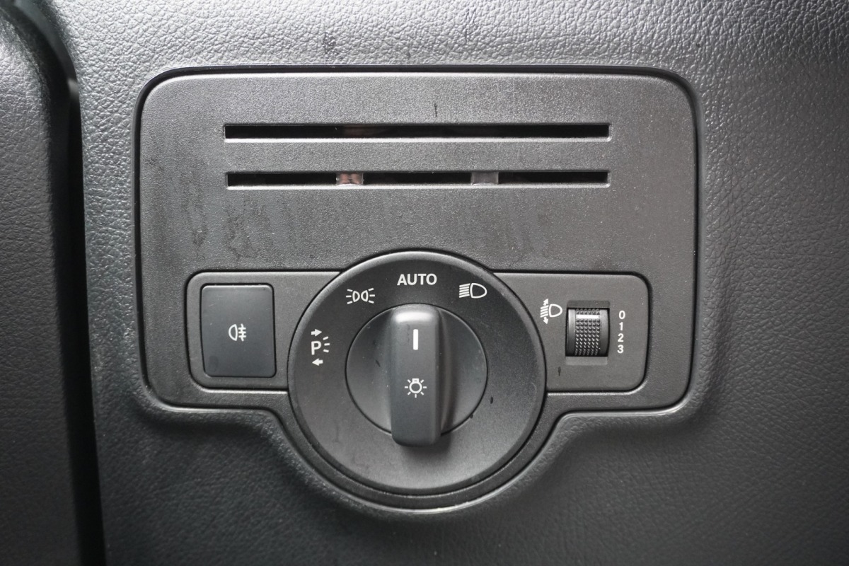 Mercedes-Benz Vito 110 CDI - EURO 6 - Airco - Navi - Cruise - €9.950,- Excl.
