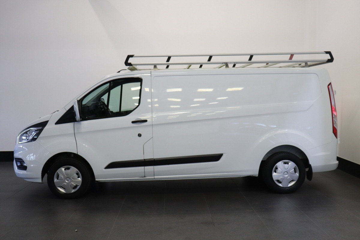 Ford Transit Custom 2.0 TDCI 130PK L2 EURO 6 - Airco - Navi - Cruise - €15.950,- Excl.