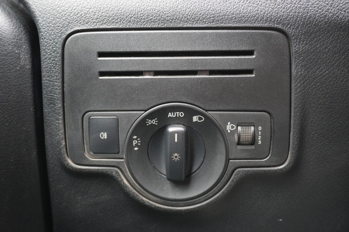 Mercedes-Benz Vito 109 CDI - EURO 6 - Airco - Navi - Cruise - €9.900,- Excl.