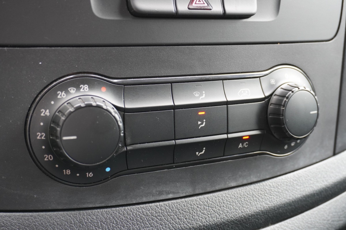 Mercedes-Benz Vito 109 CDI Lang EURO 6 - Airco - Cruise - Camera - €10.950,- Excl.