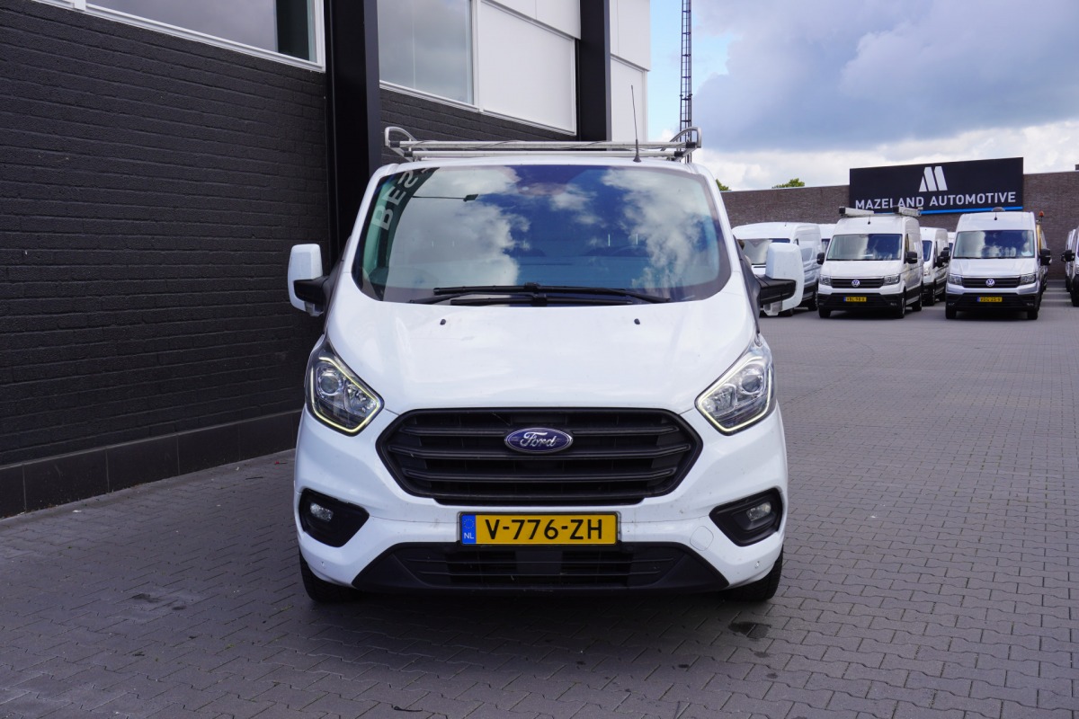 Ford Transit Custom 2.0 TDCI EURO 6 - Airco - Cruise - PDC - €12.950,- Excl. Ford Transit Custom 2.0 TDCI EURO 6 - Airco - Cruise - PDC - €12.950,- Excl.