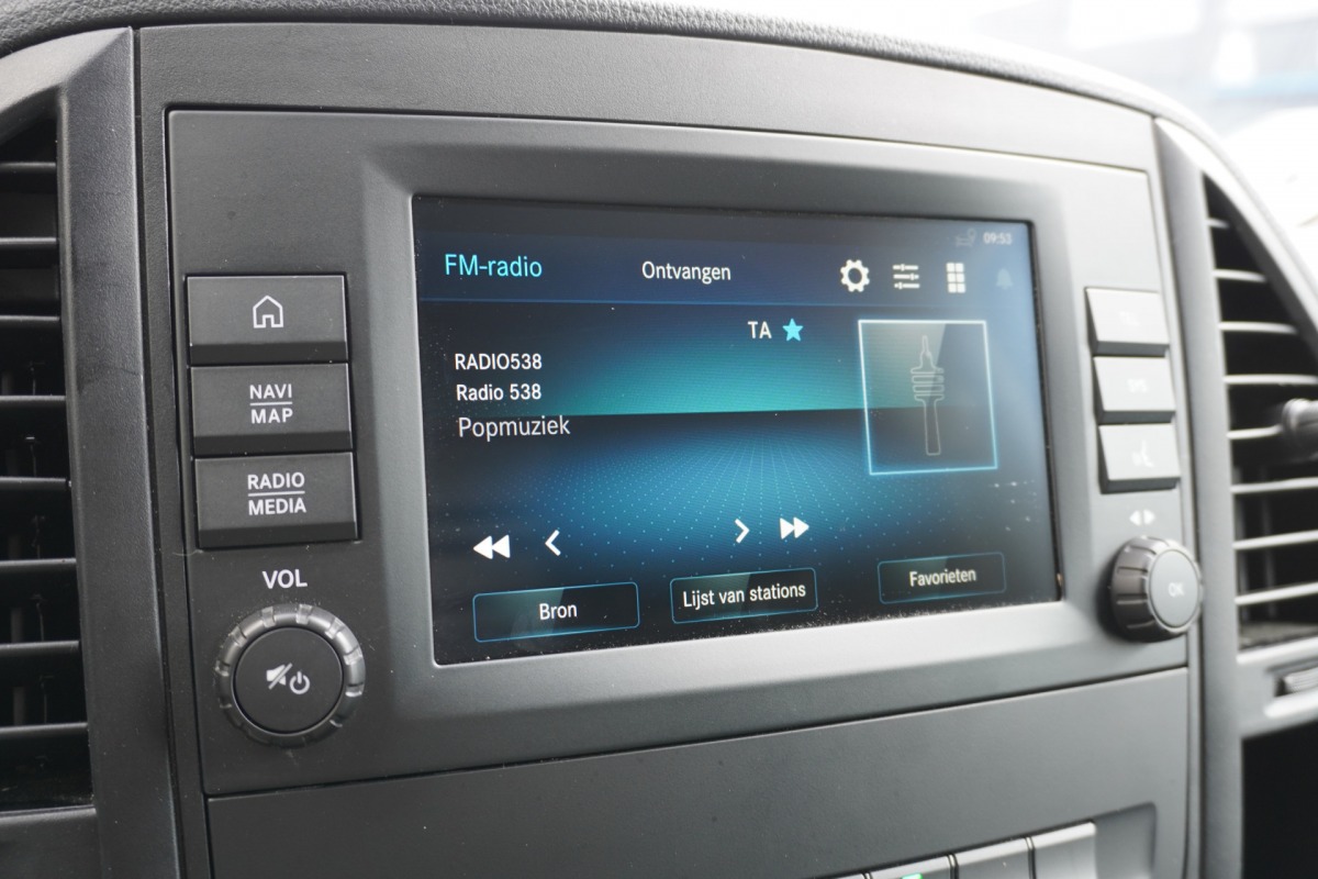 Mercedes-Benz Vito 114 CDI Lang Automaat EURO 6 - A/C Climate - Cruise - Camera - €21.950,- Excl.