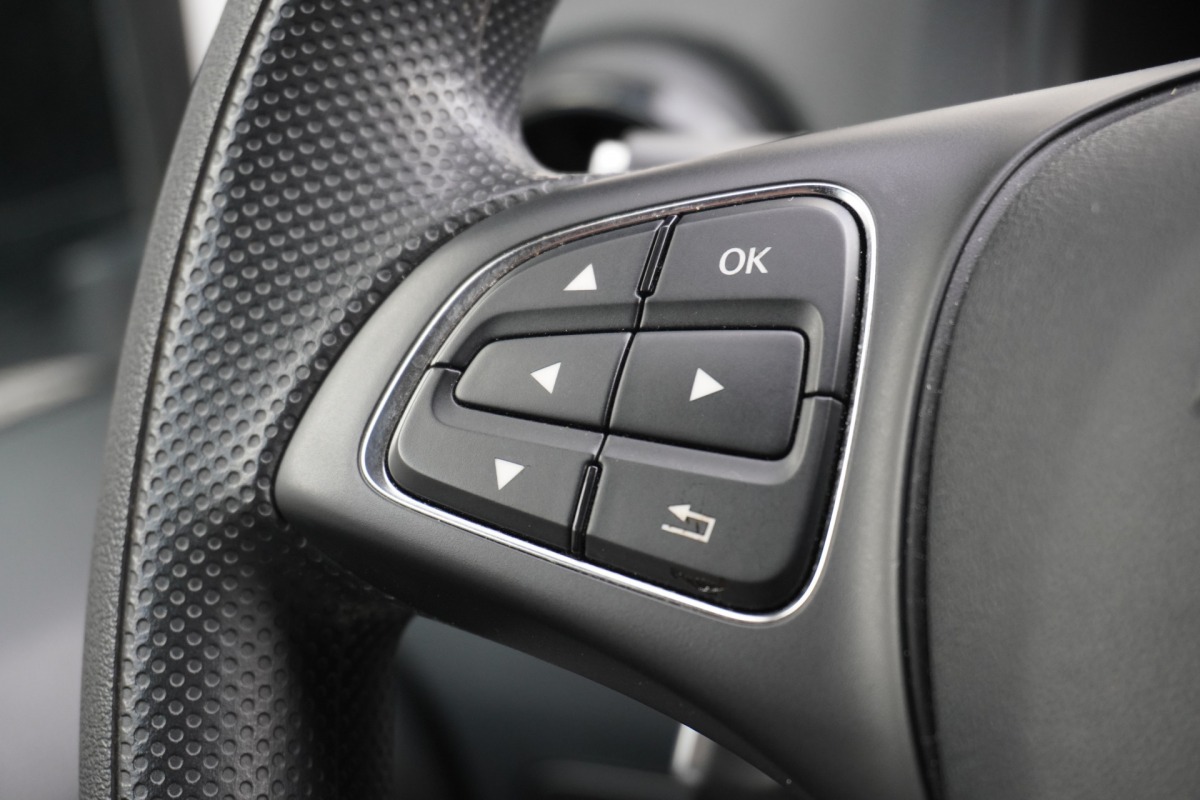 Mercedes-Benz Vito 114 CDI Lang Automaat EURO 6 - A/C Climate - Cruise - Camera - €21.950,- Excl.