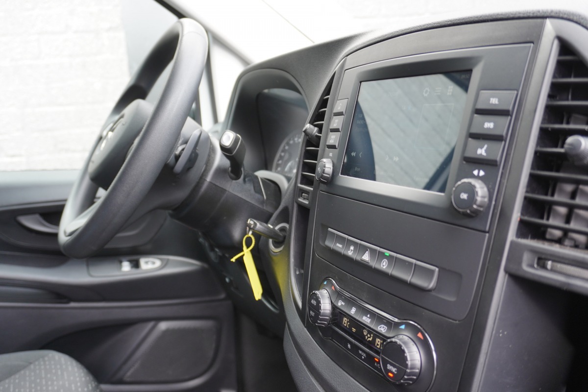 Mercedes-Benz Vito 114 CDI Lang Automaat EURO 6 - A/C Climate - Cruise - Camera - €21.950,- Excl.
