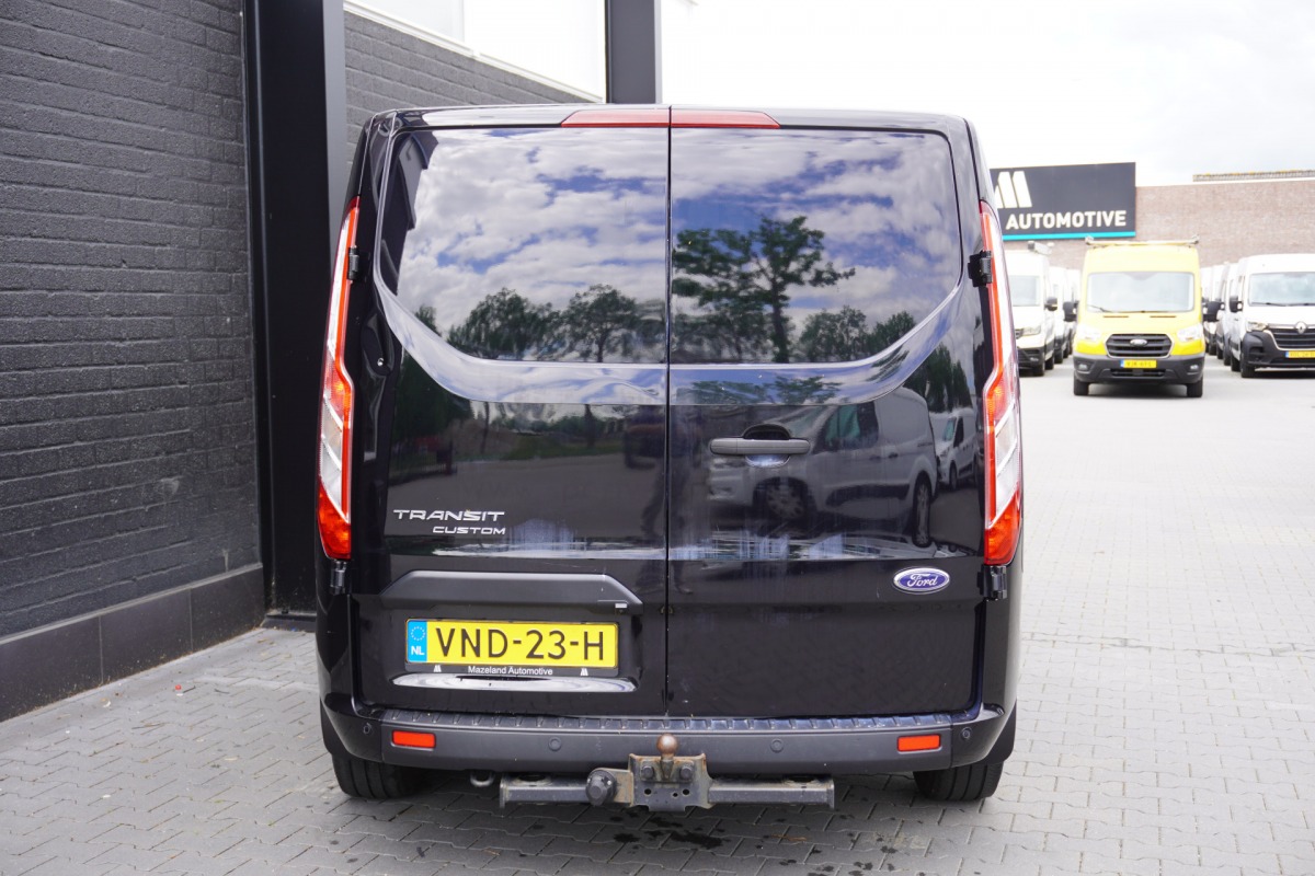 Ford Transit Custom 2.0 TDCI EURO 6 - Airco - Navi - Cruise - Camera - €12.499,- Excl. Ford Transit Custom 2.0 TDCI EURO 6 - Airco - Navi - Cruise - Camera - €12.499,- Excl.