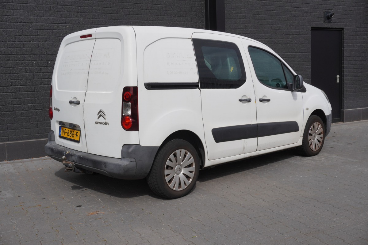 Citroën Berlingo 1.6 HDI - Airco - Cruise - Trekhaak - €2.950,- Excl.