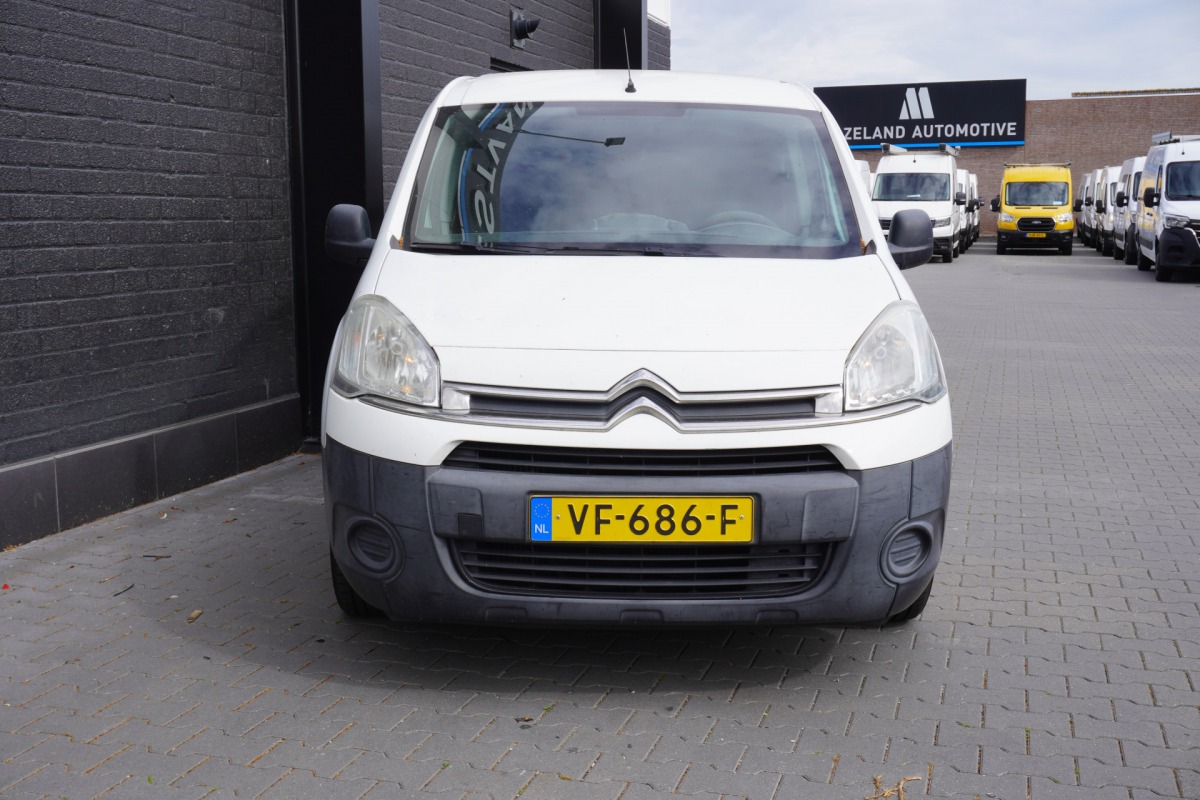 Citroën Berlingo 1.6 HDI - Airco - Cruise - Trekhaak - €2.950,- Excl.