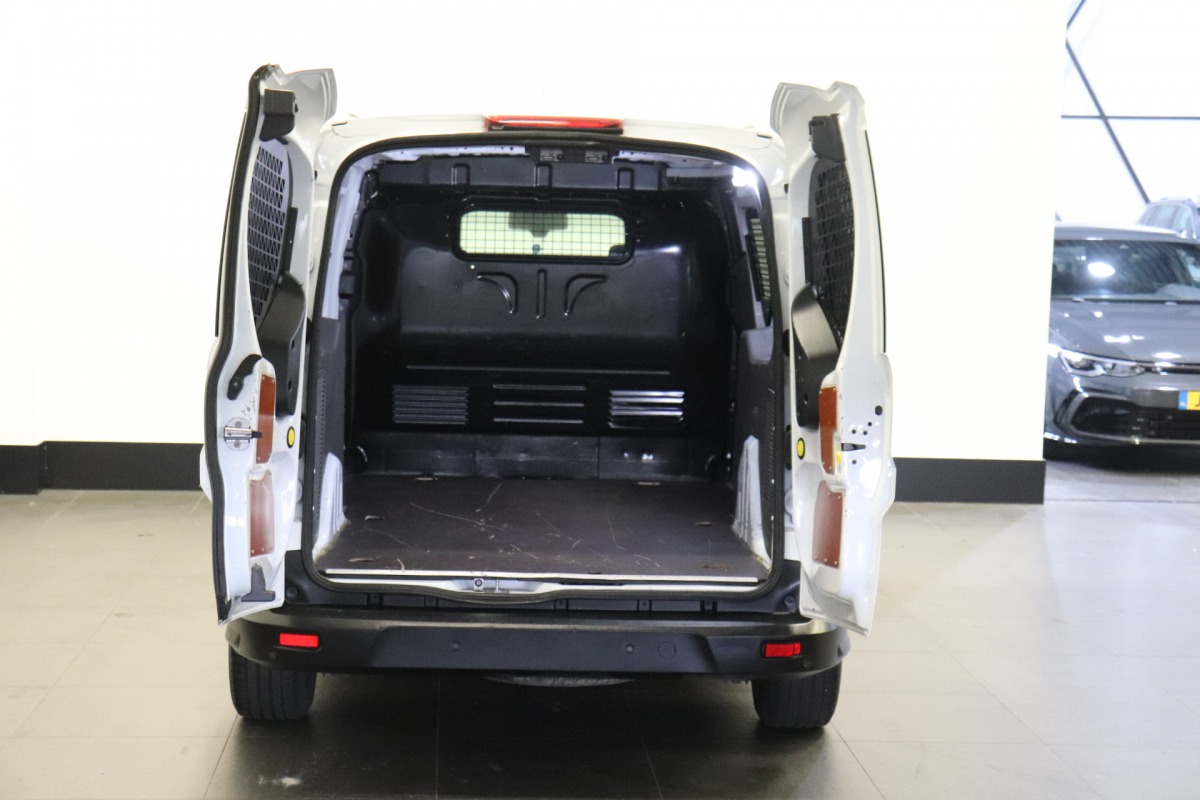 Ford Transit Connect 1.5 EcoBlue L2 Automaat - EURO 6 - Airco - Navi - Cruise - €8.900,- Excl. Ford Transit Connect 1.5 EcoBlue L2 Automaat - EURO 6 - Airco - Navi - Cruise - €8.900,- Excl.
