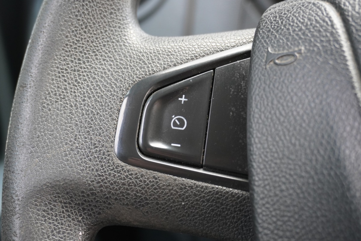 Renault Master 2.3 dCi 130PK L2H2 EURO 6 - Airco - Navi - Cruise - €11.900,- Excl.