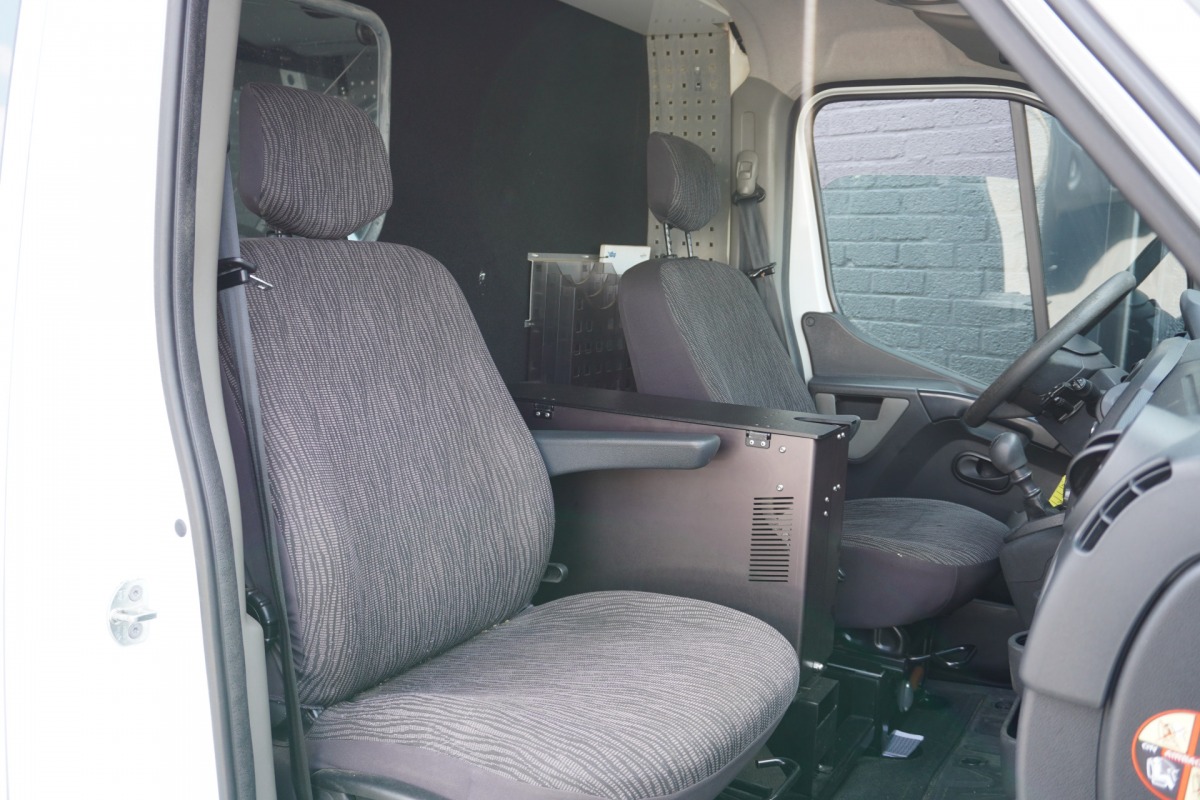 Renault Master 2.3 dCi 130PK L2H2 EURO 6 - Airco - Navi - Cruise - €11.900,- Excl.