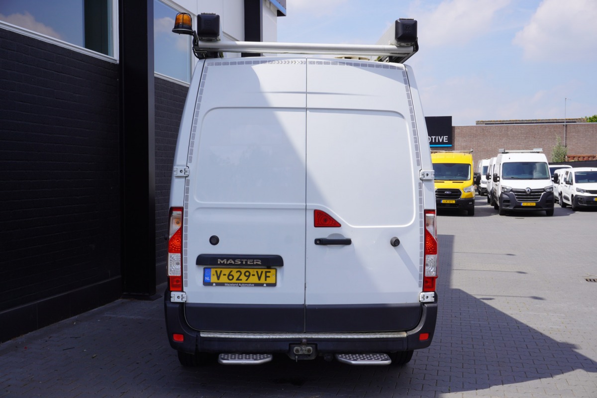 Renault Master 2.3 dCi 130PK L2H2 EURO 6 - Airco - Navi - Cruise - €11.900,- Excl.