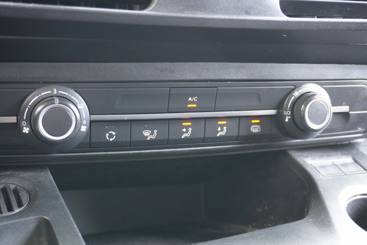 Peugeot Partner 1.5 BlueHDI 130PK EURO 6 - Airco - Cruise - Camera - €9.950,- Excl.