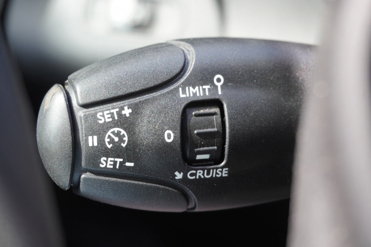 Peugeot Partner 1.5 BlueHDI 130PK EURO 6 - Airco - Cruise - Camera - €9.950,- Excl.